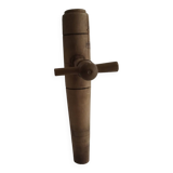 Tap, wooden cinnamon for barrels.