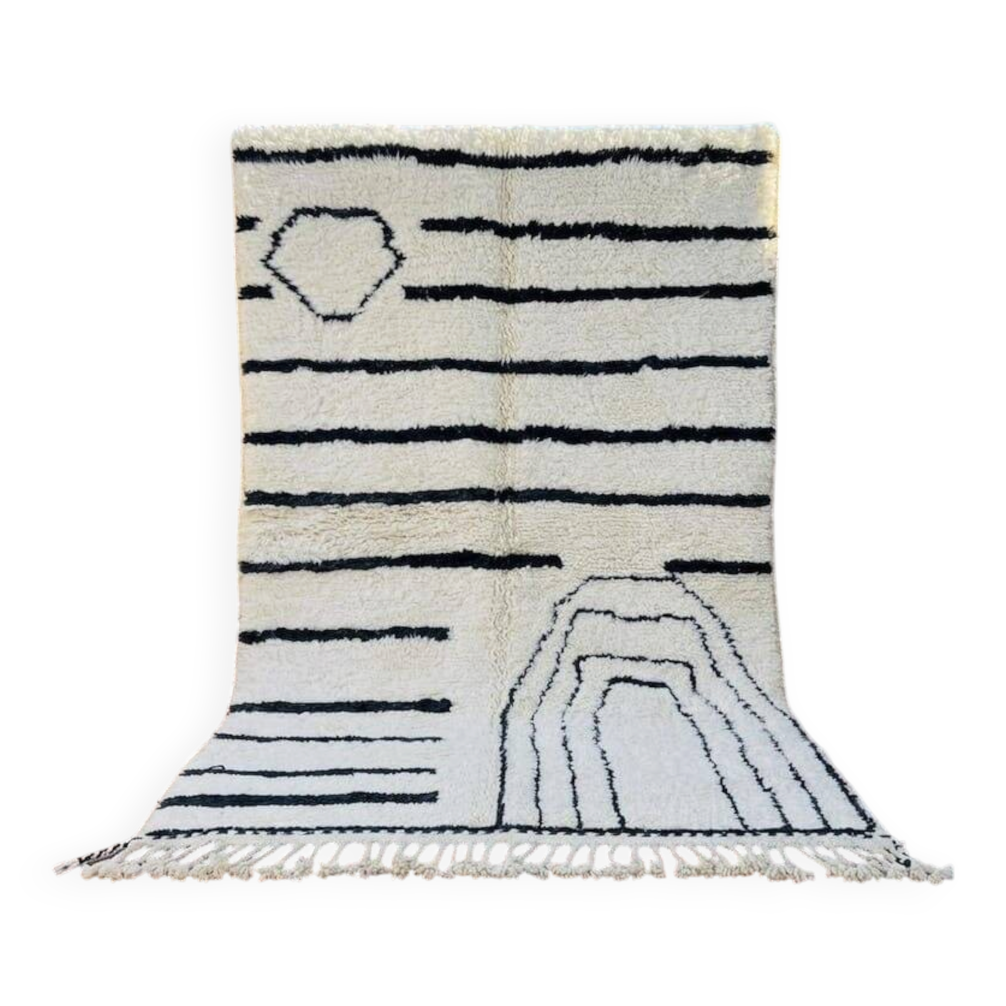 Handwoven natural wool Berber rug in black and white, 150/250 cm.