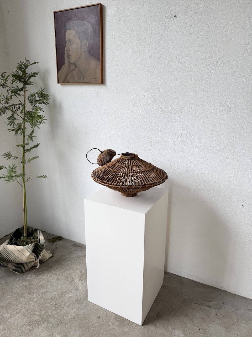 60s Ufo pendant light in Italian wicker