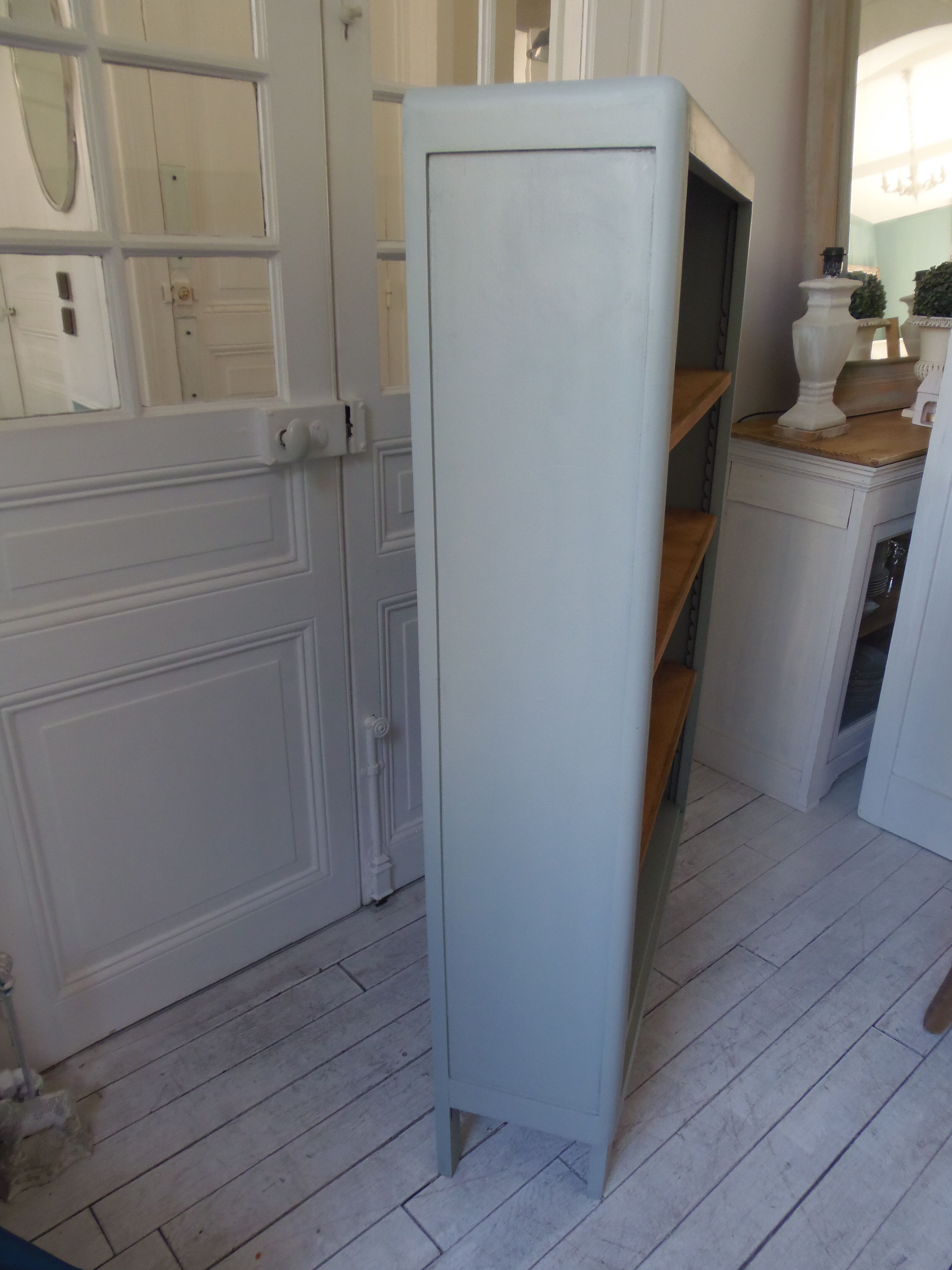 Library year 50 green of gray, 3 modular shelves wood