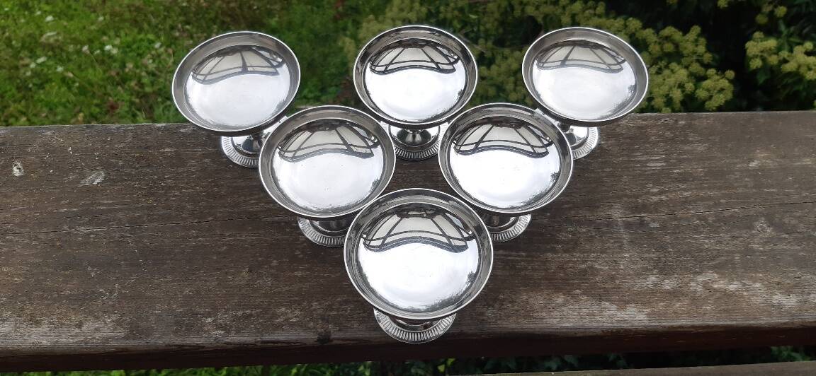 6 vintage stainless steel ice cream cups