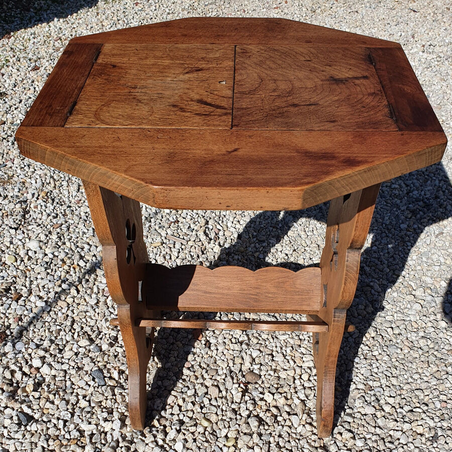 Wooden service foot heart shape