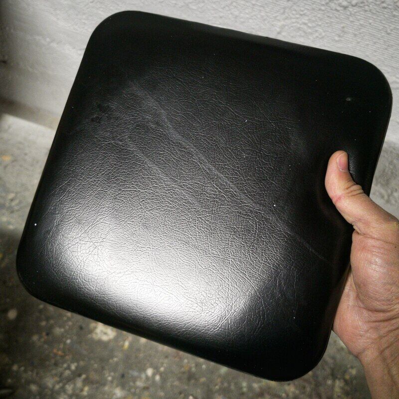 Stool chrome and black skaï