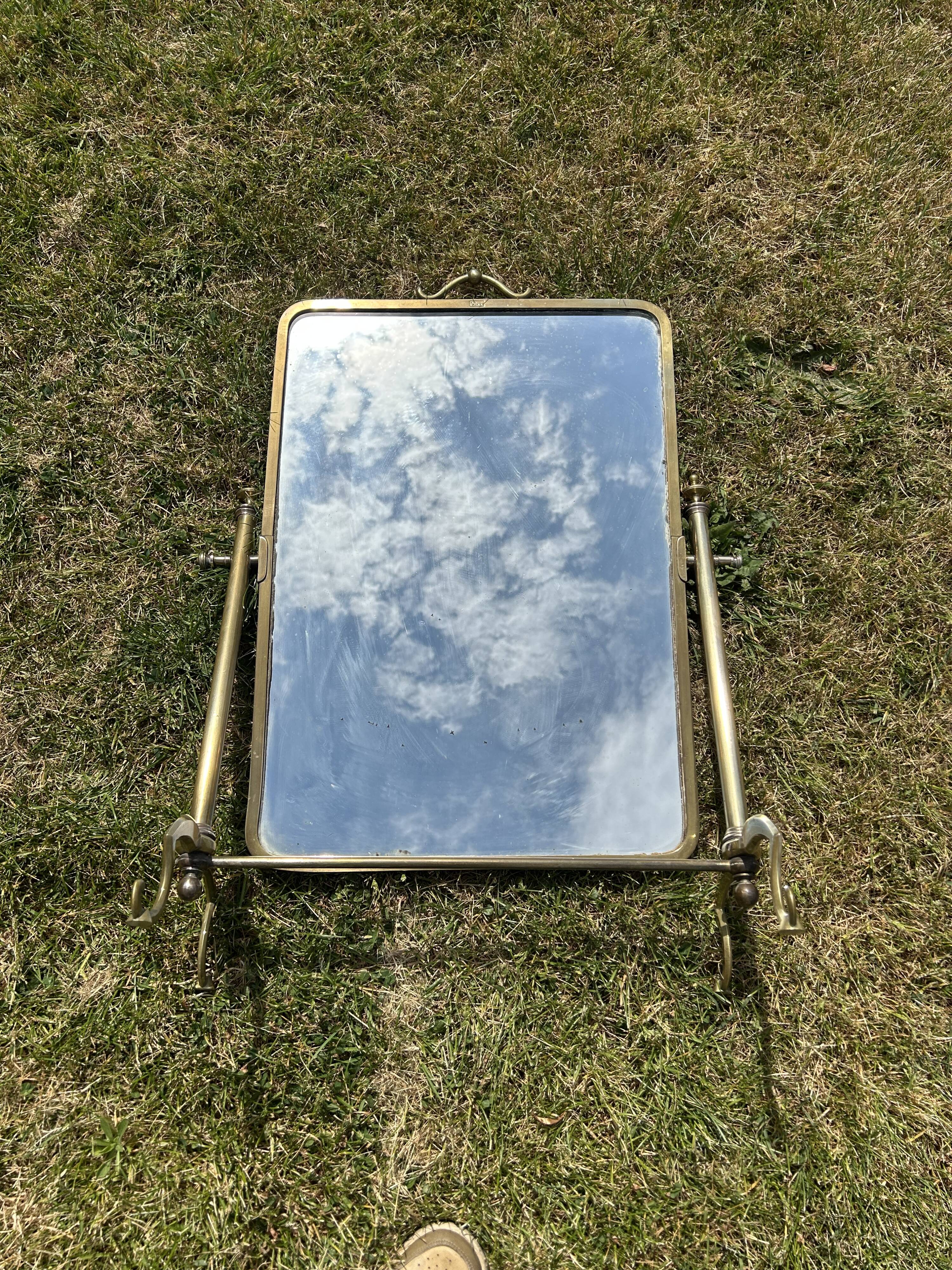 Miroir de bottier en laiton 1900