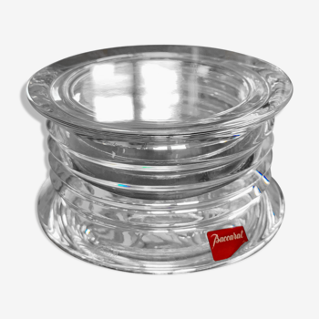 Baccarat lid cup