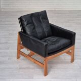 1960s, Danish lounge chair, original condition, furniture leather, solid oak wood.