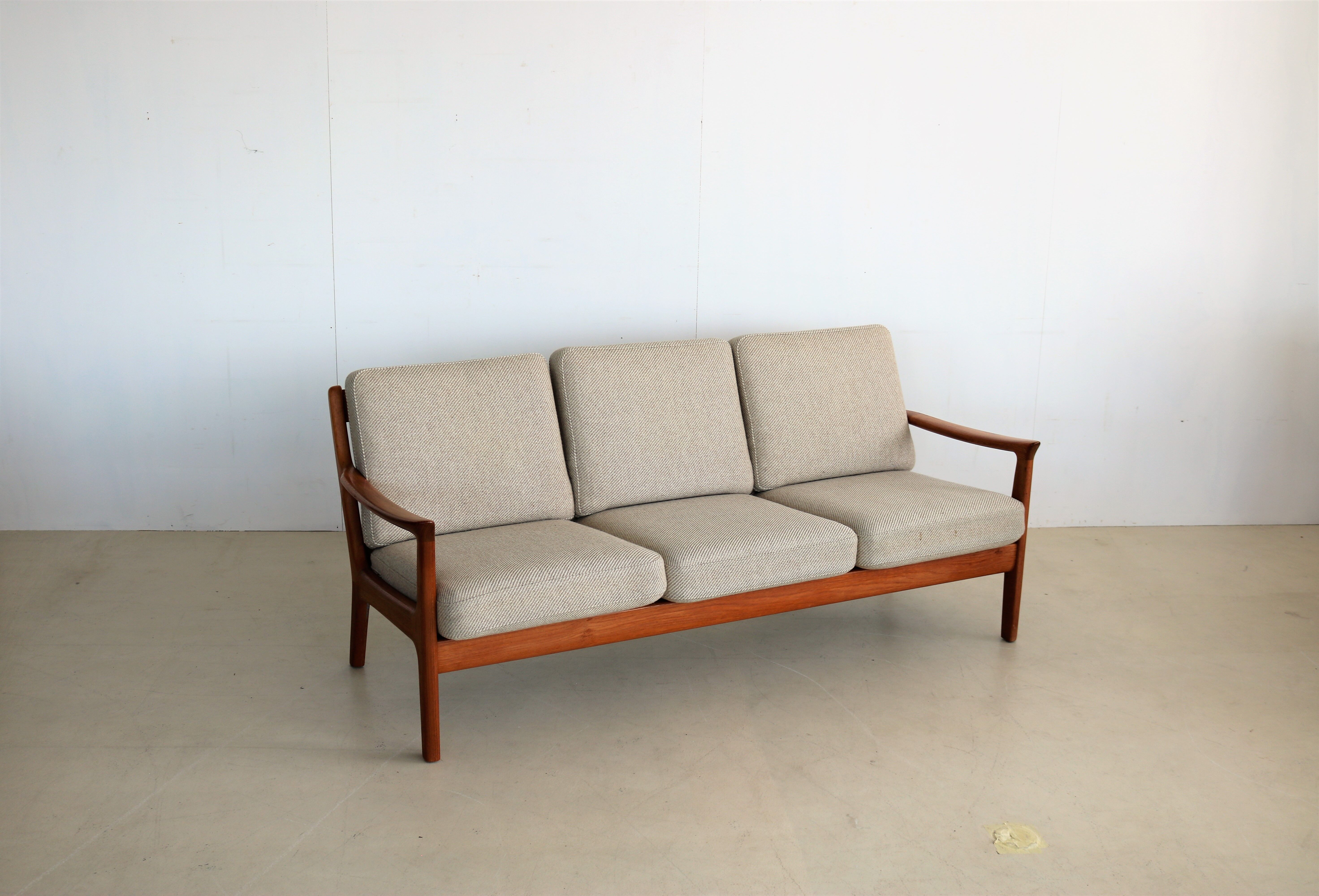 Juul Kristensen for JK Denmark sofa
