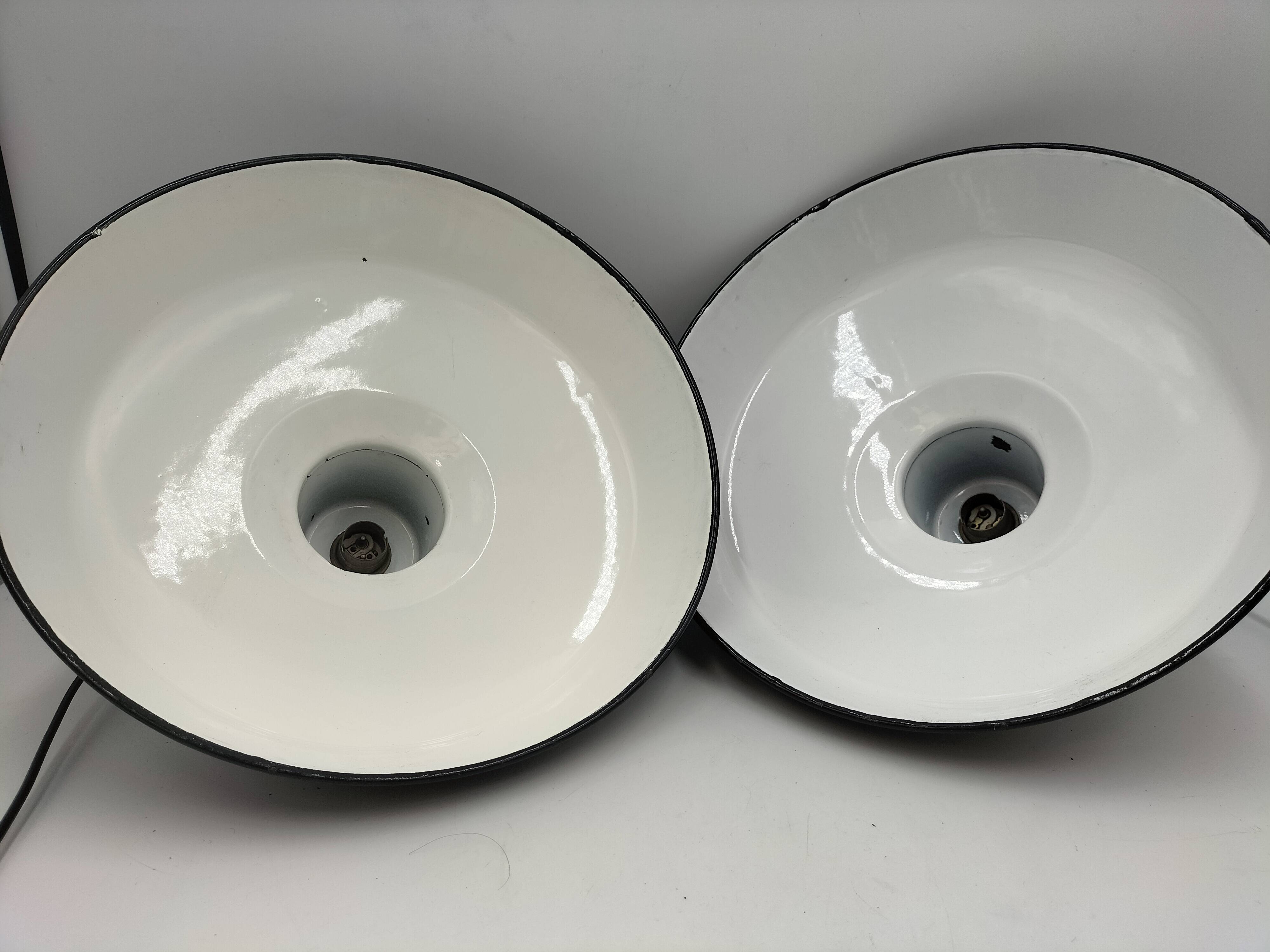 Enameled sheet metal pendant lights