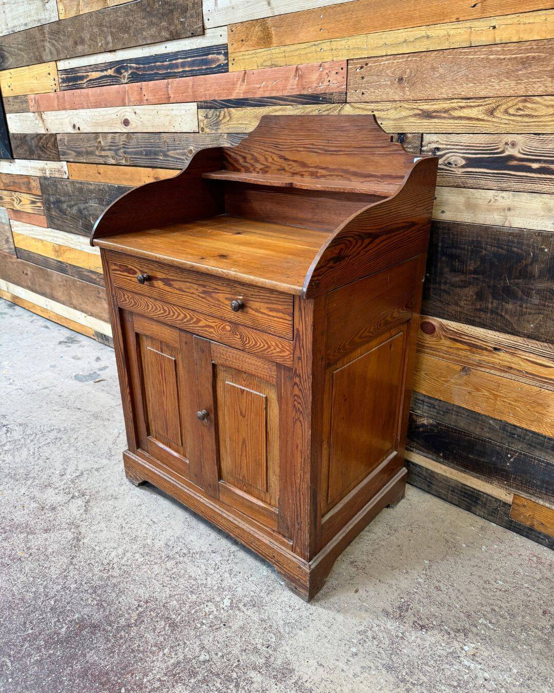 Small kitchen cabinet in pitch pine.