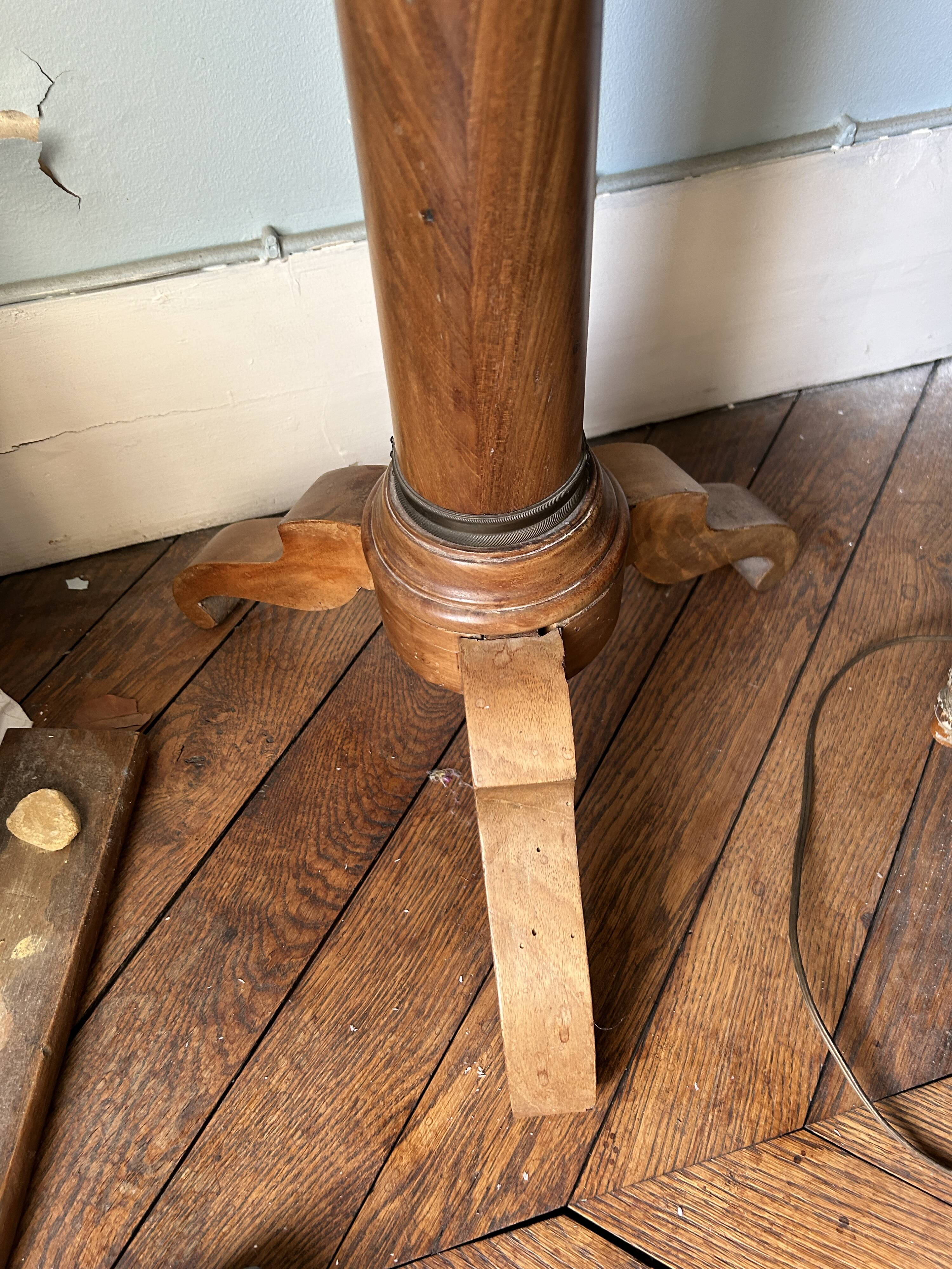 Mahogany barbershop - Restoration period