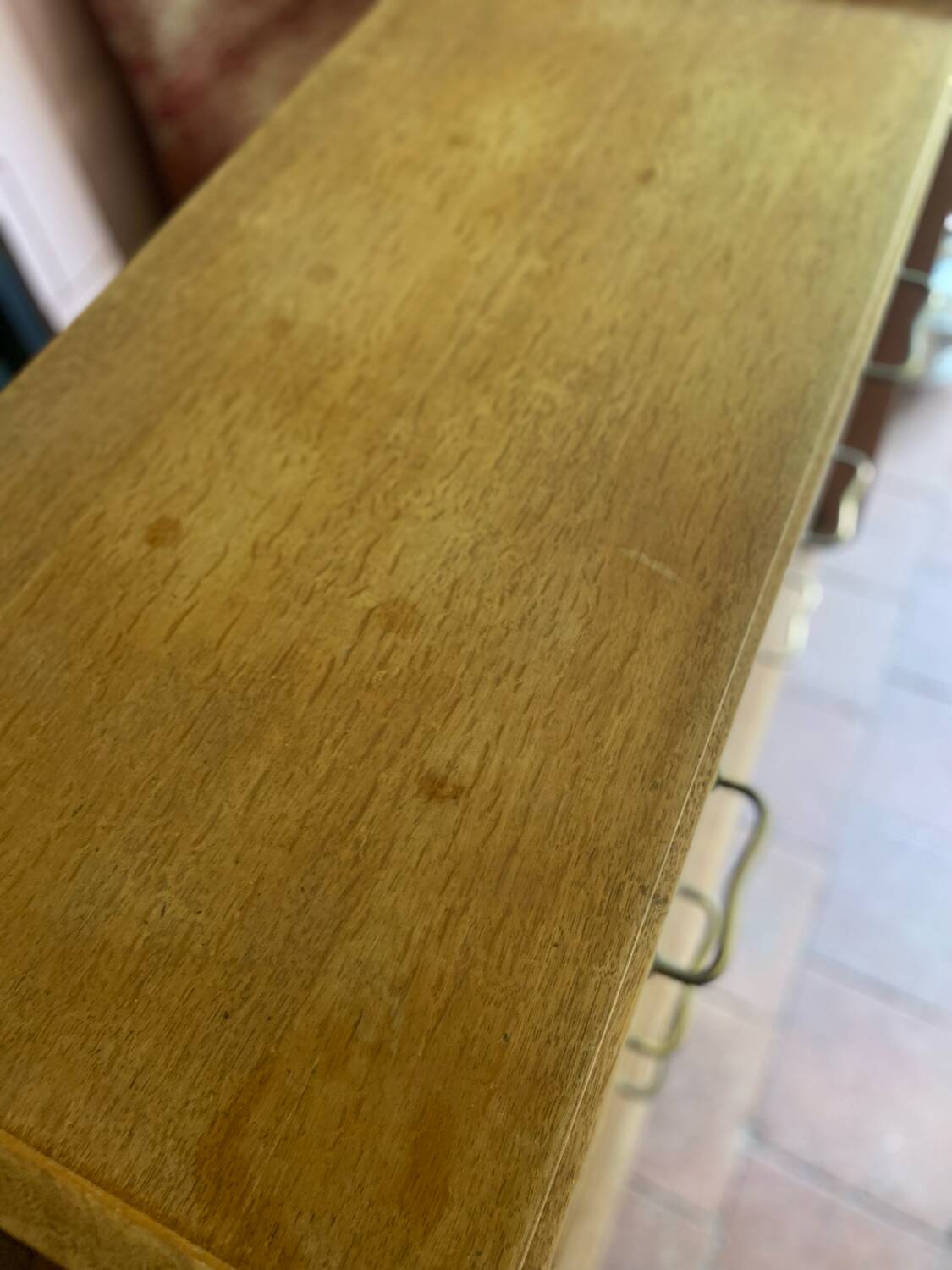 Commode vintage à ailerons