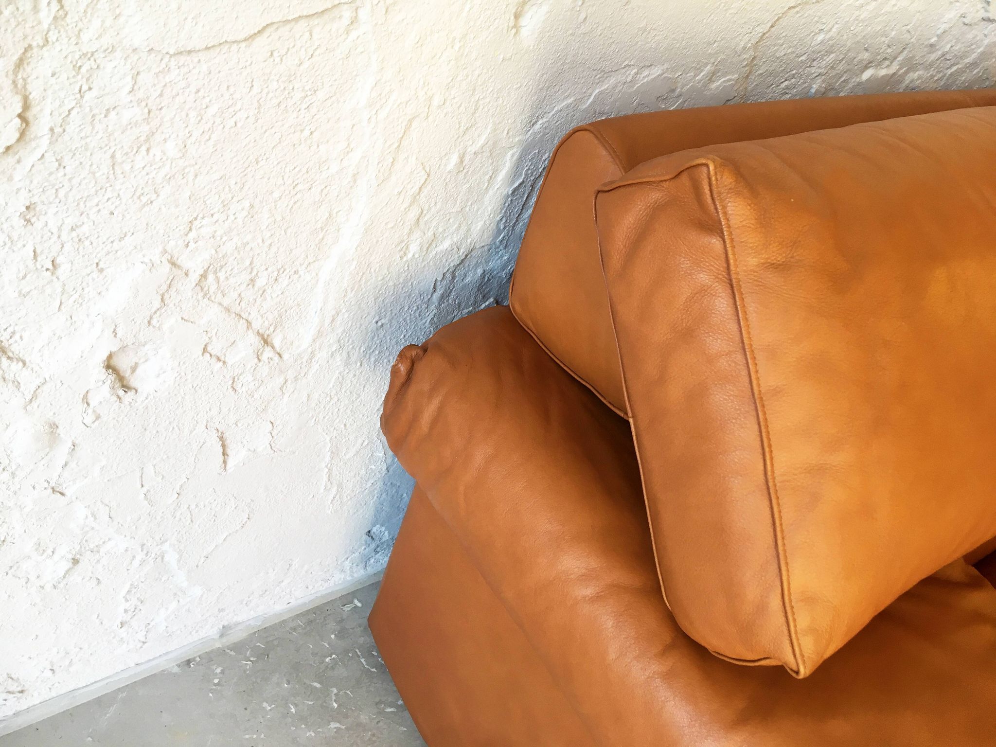 Leather armchair designed by Afra and Tobia Scarpa for B&B Italy, 1970s