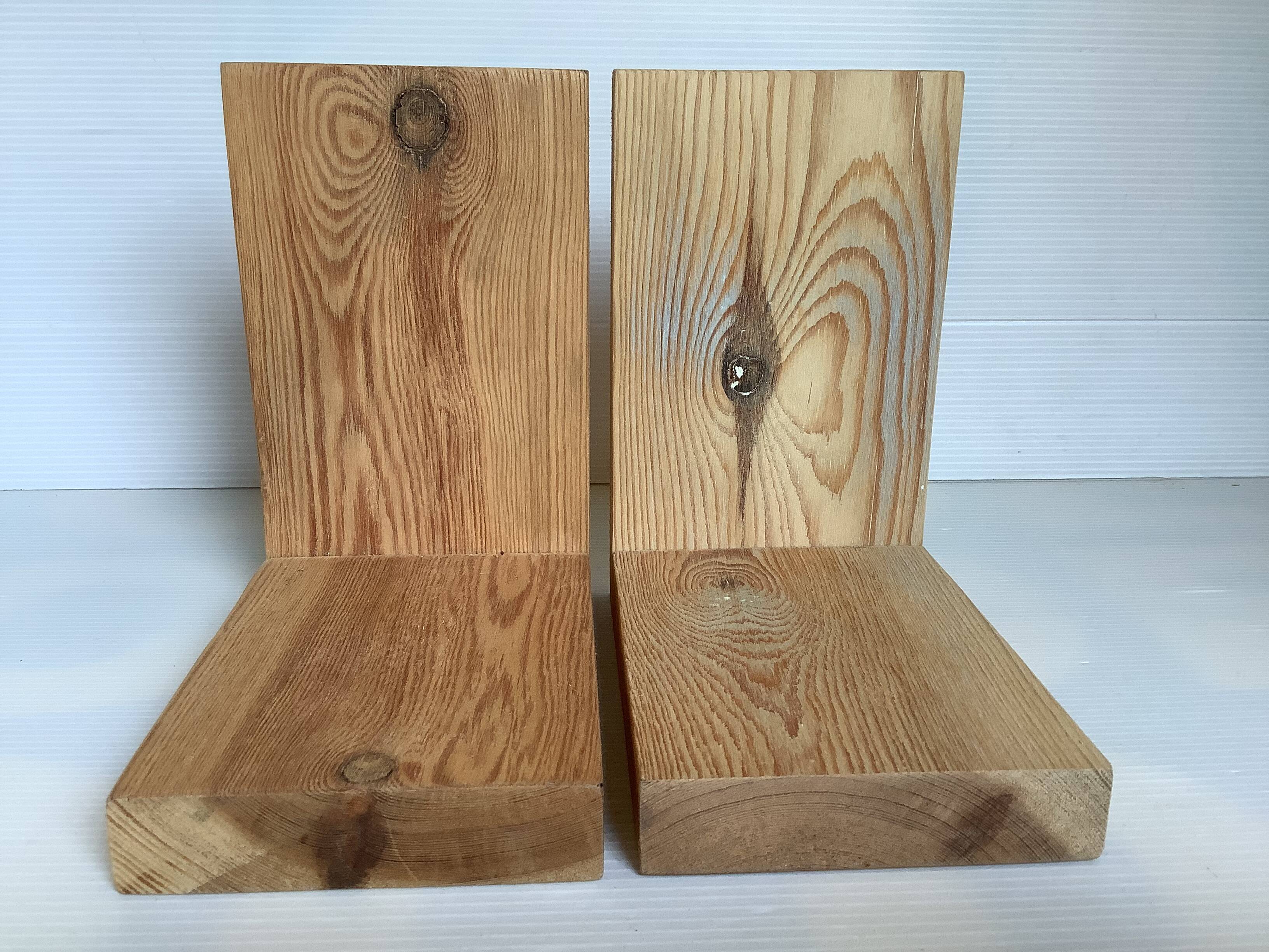 Paire de serre-livres scandinaves en bois