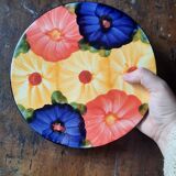 Assiette plate à fleurs colorées