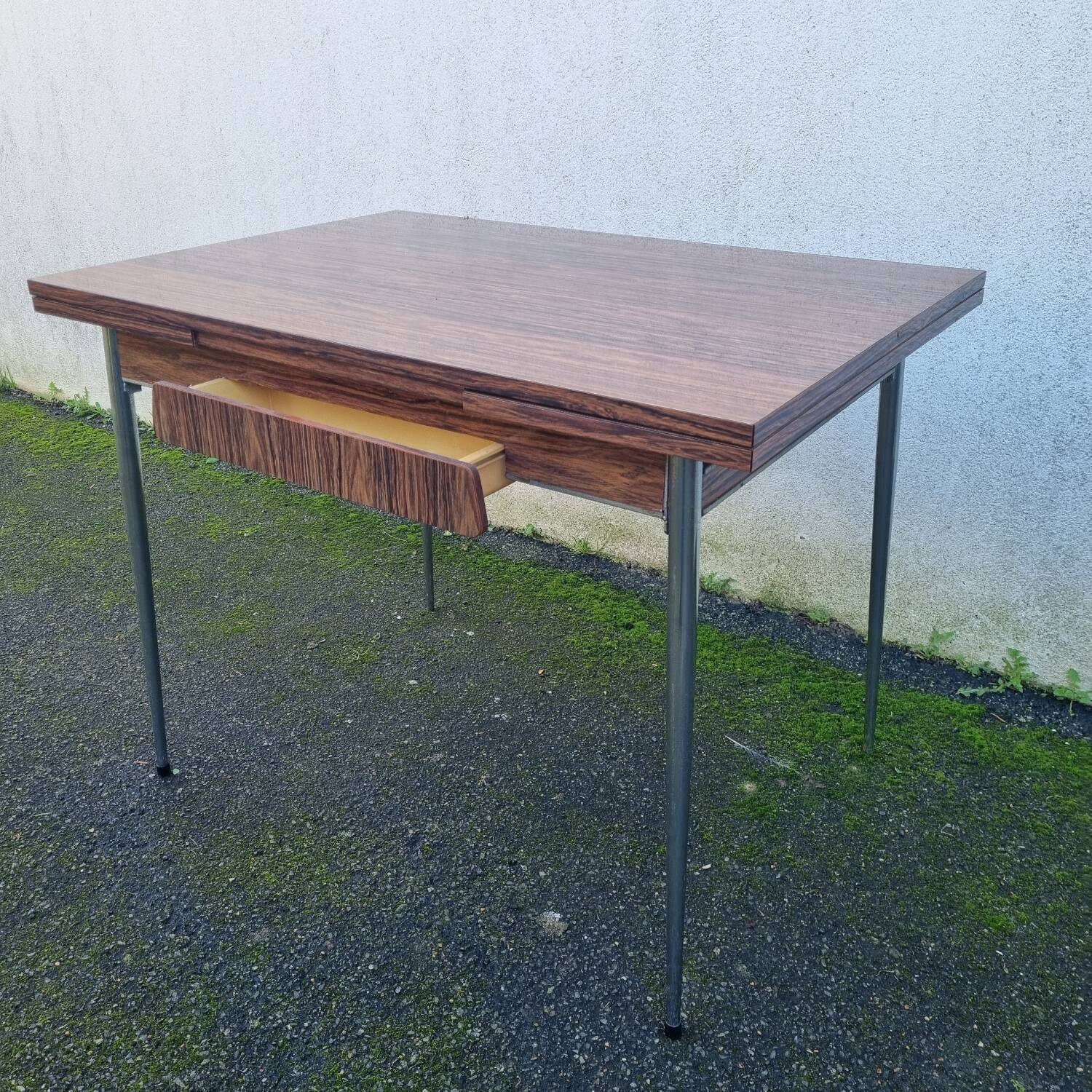 Brown Formica table from the 1970s