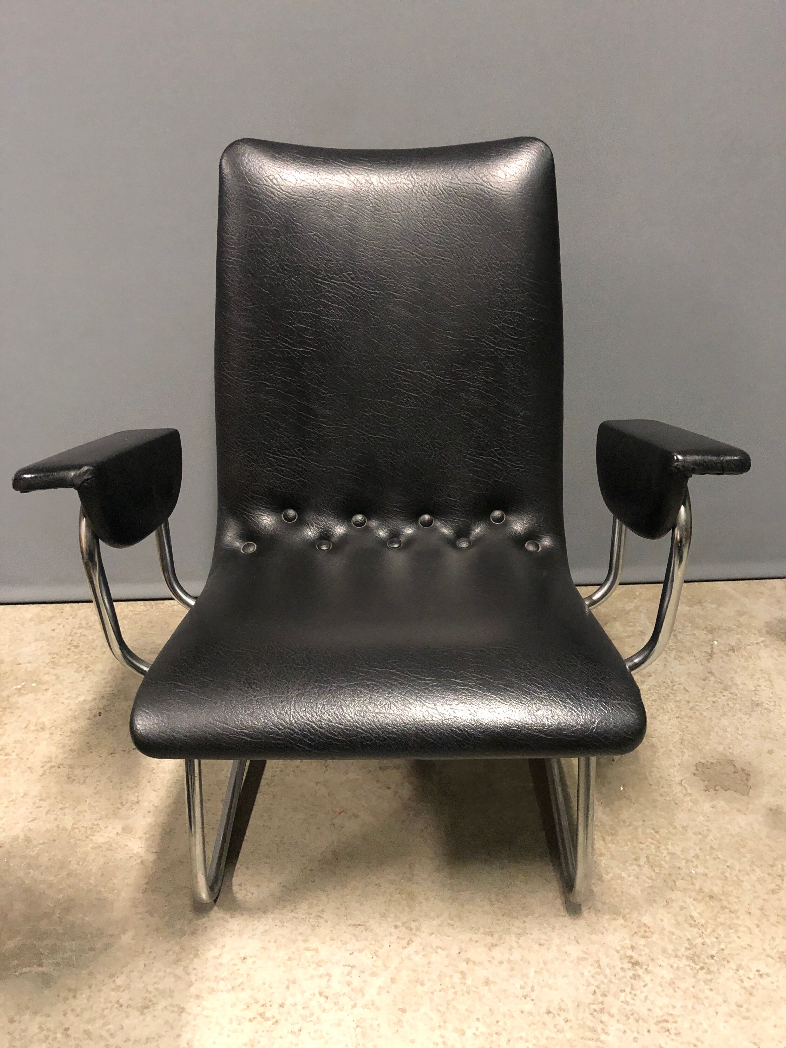 Pair of dutch lounge chairs 1960