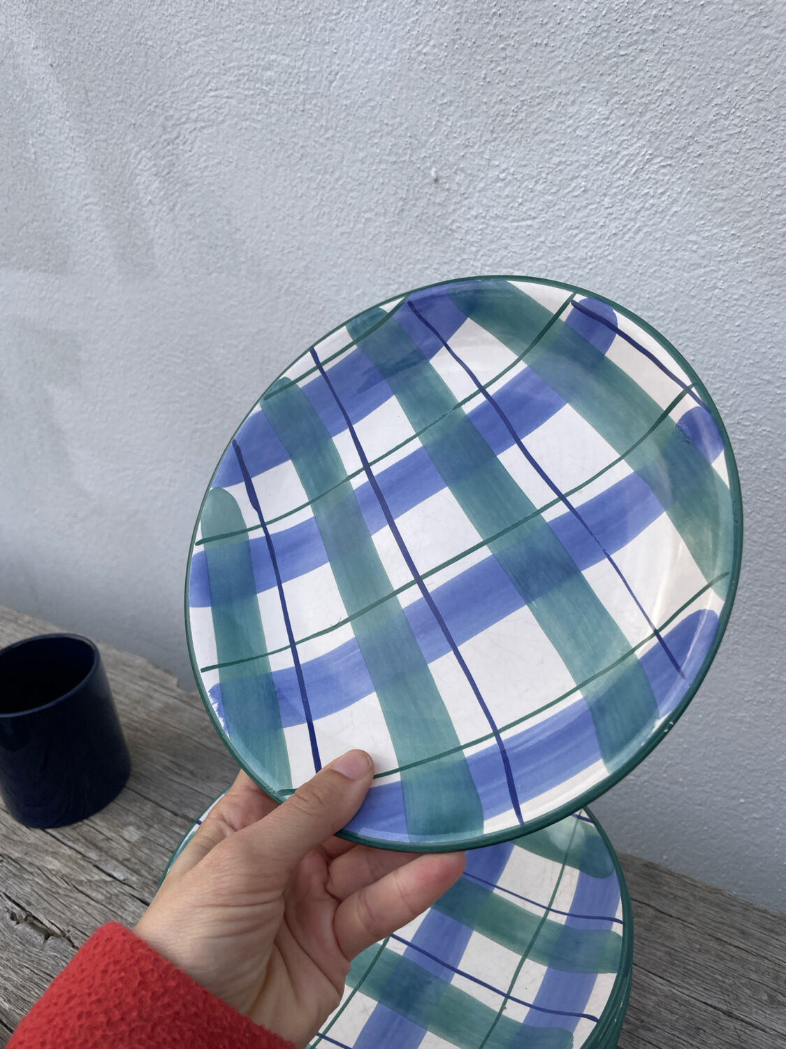 8 green and blue checked dessert plates