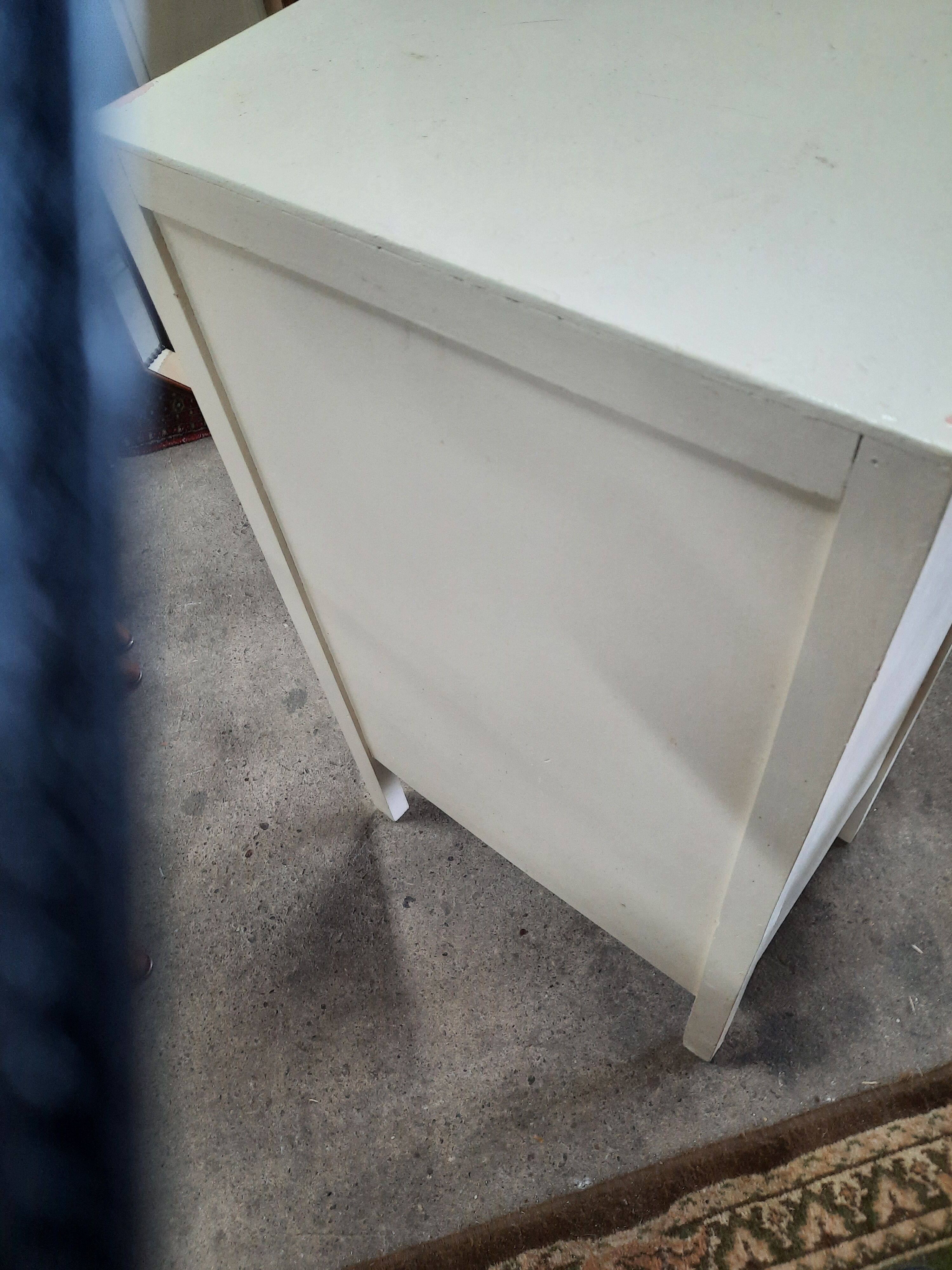 Parisian chiffonnier