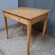 Table style Louis XV en bois naturel
