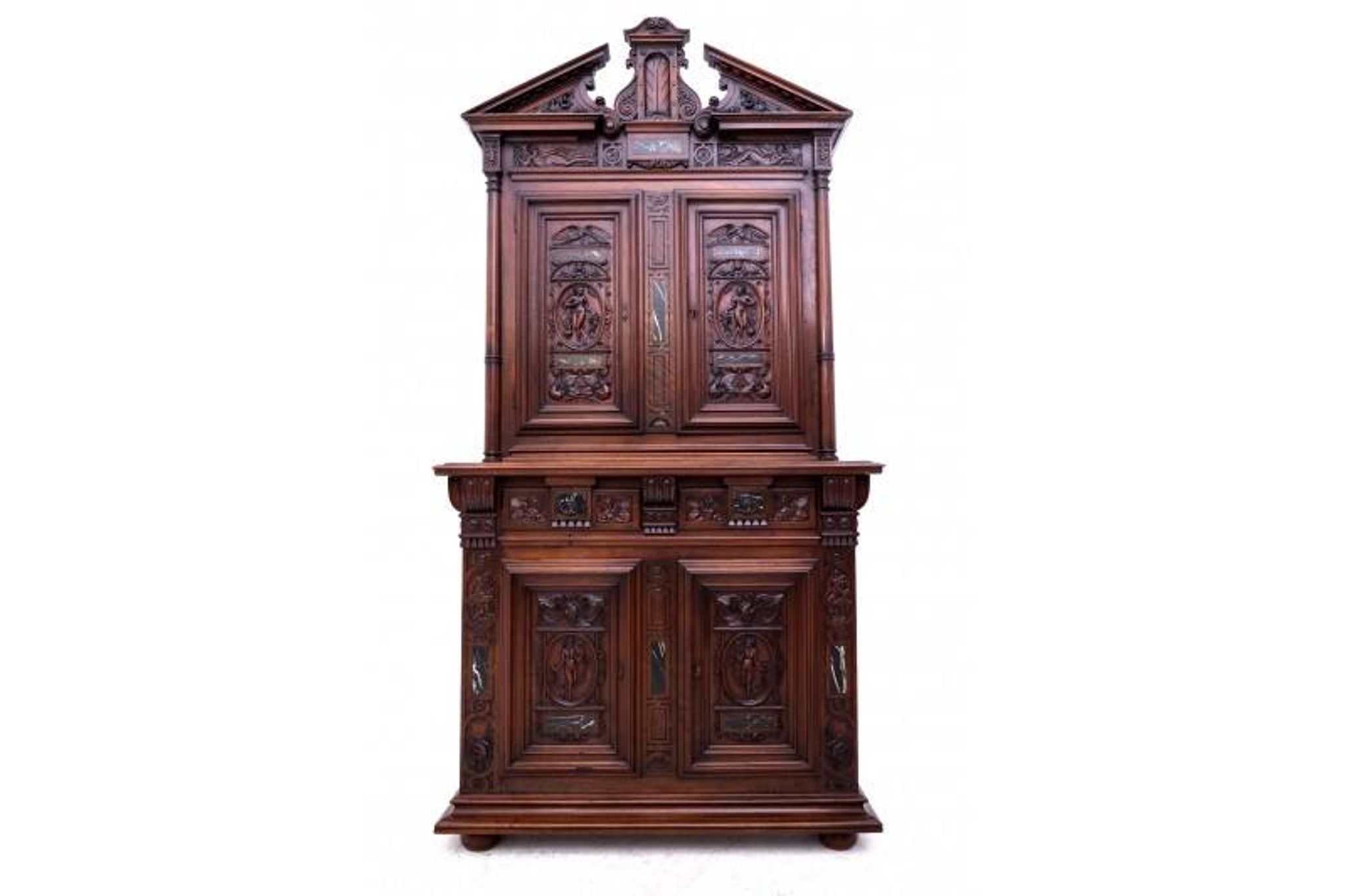 Unique cabinet, France, around 1880.