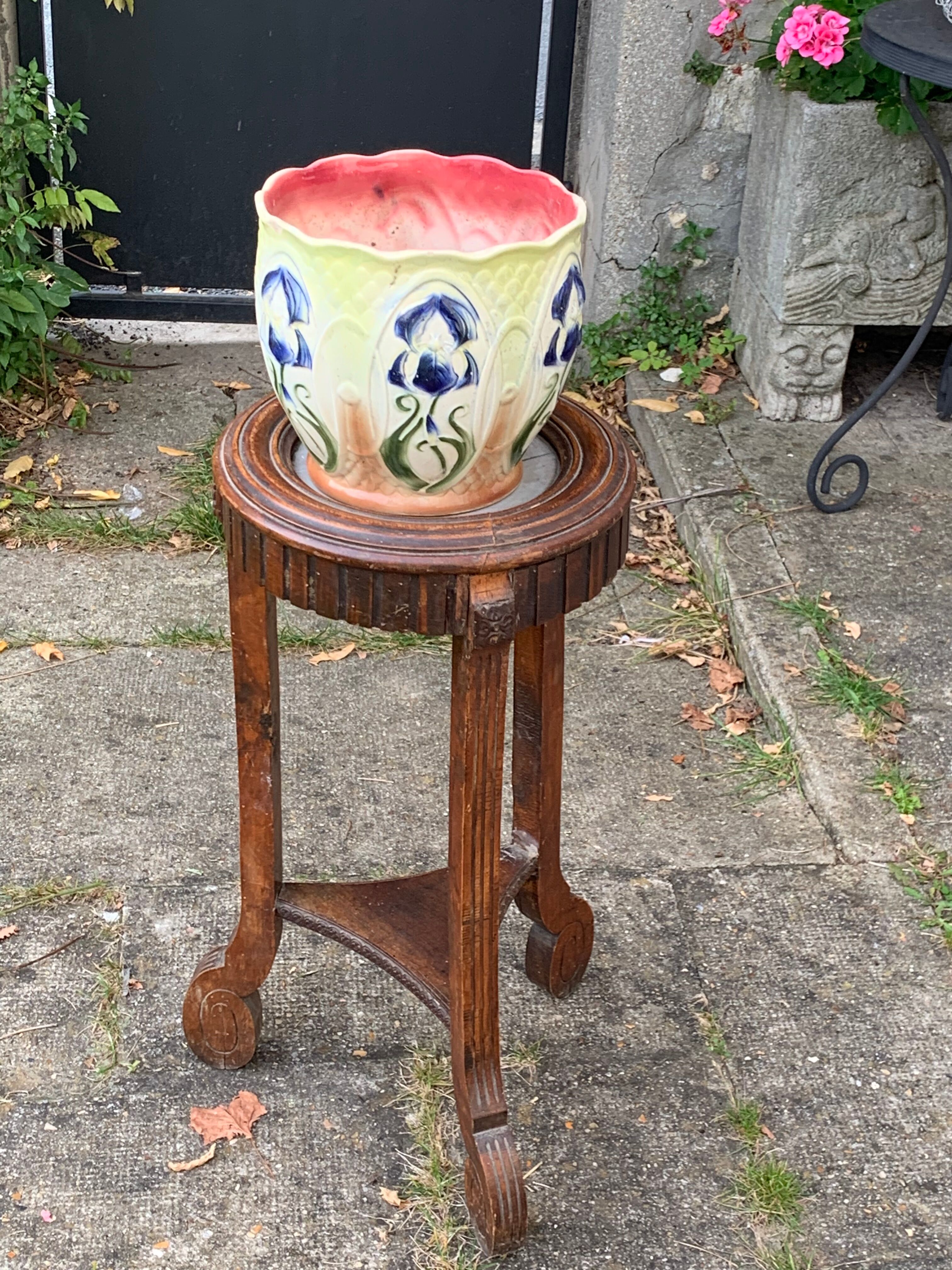 Saddle door plant in chiseled wood and marble art deco