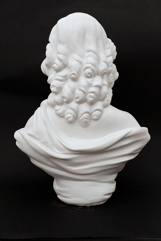 Female bust in white plaster 18th century