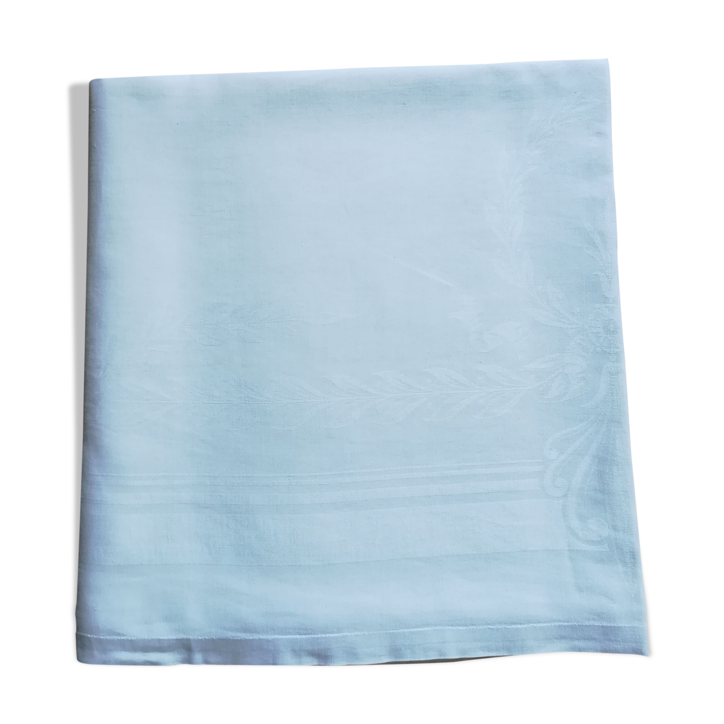 Long-length damask linen tablecloth