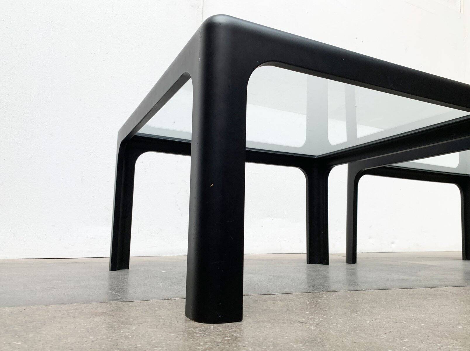 Mid-century vintage coffee table in glass by Peter Ghyczy for Horn Collection, 1960s, set of 2.
