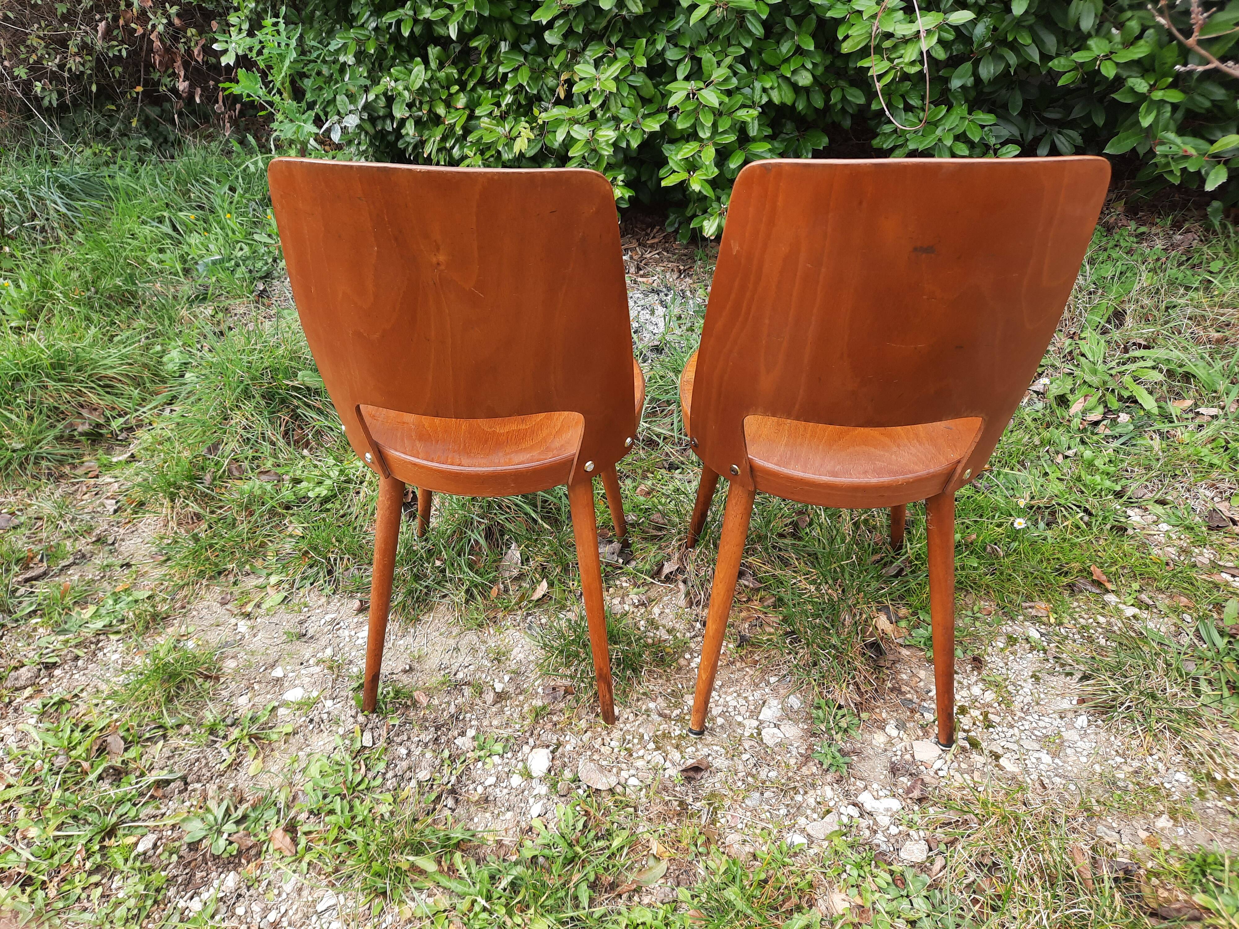 Paire de chaises Baumann modèle "Mondor"