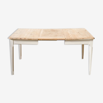 Wooden farmhouse table – cream foot
