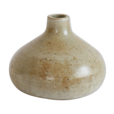 Vase en grès signé