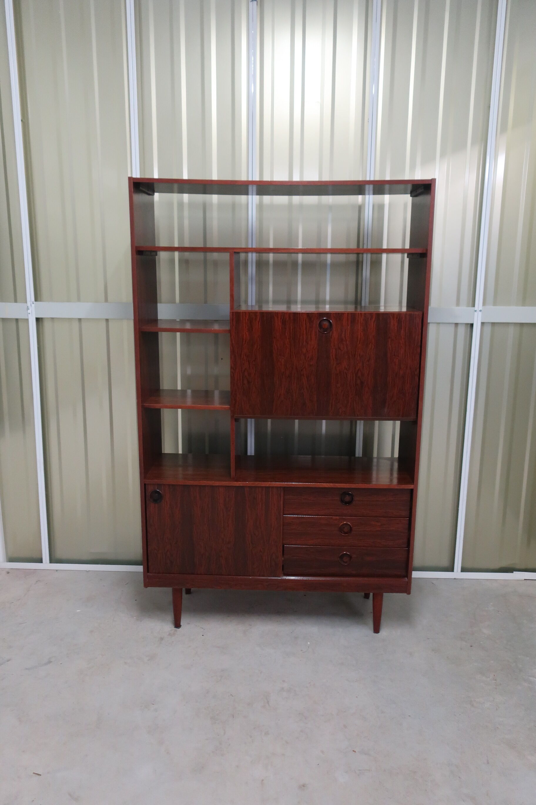 Room divider in rosewood of the 70s