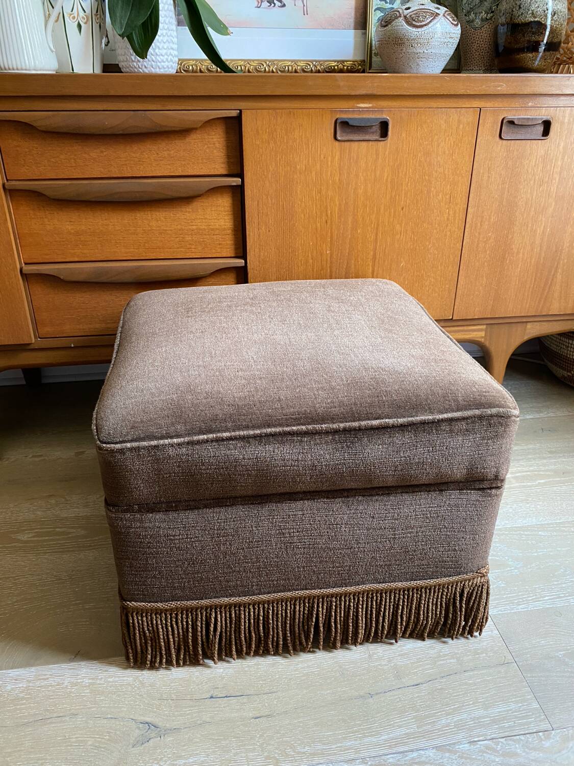 Large brown velvet pouf