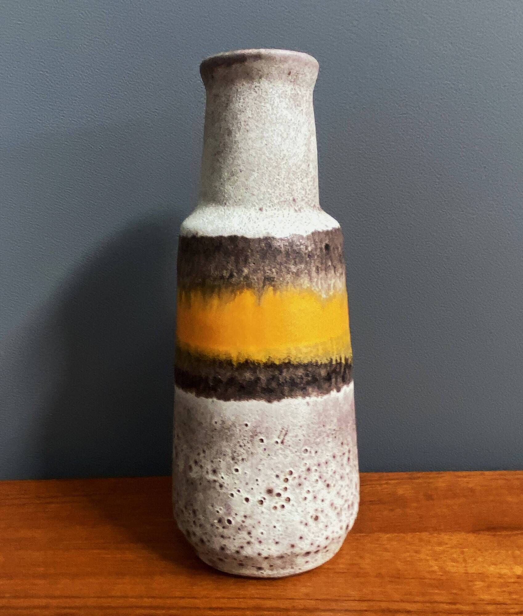 Oval U-keramik vase (uberlacker) model 14321, WGP 1960s