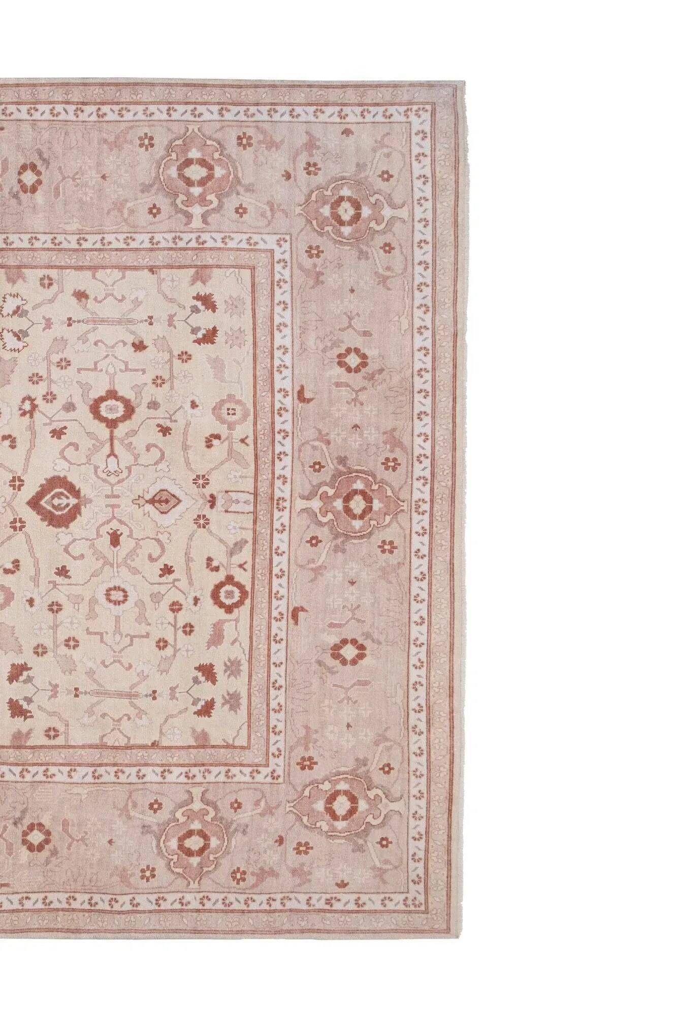 Vintage handmade Turkish rug 245x335 cm