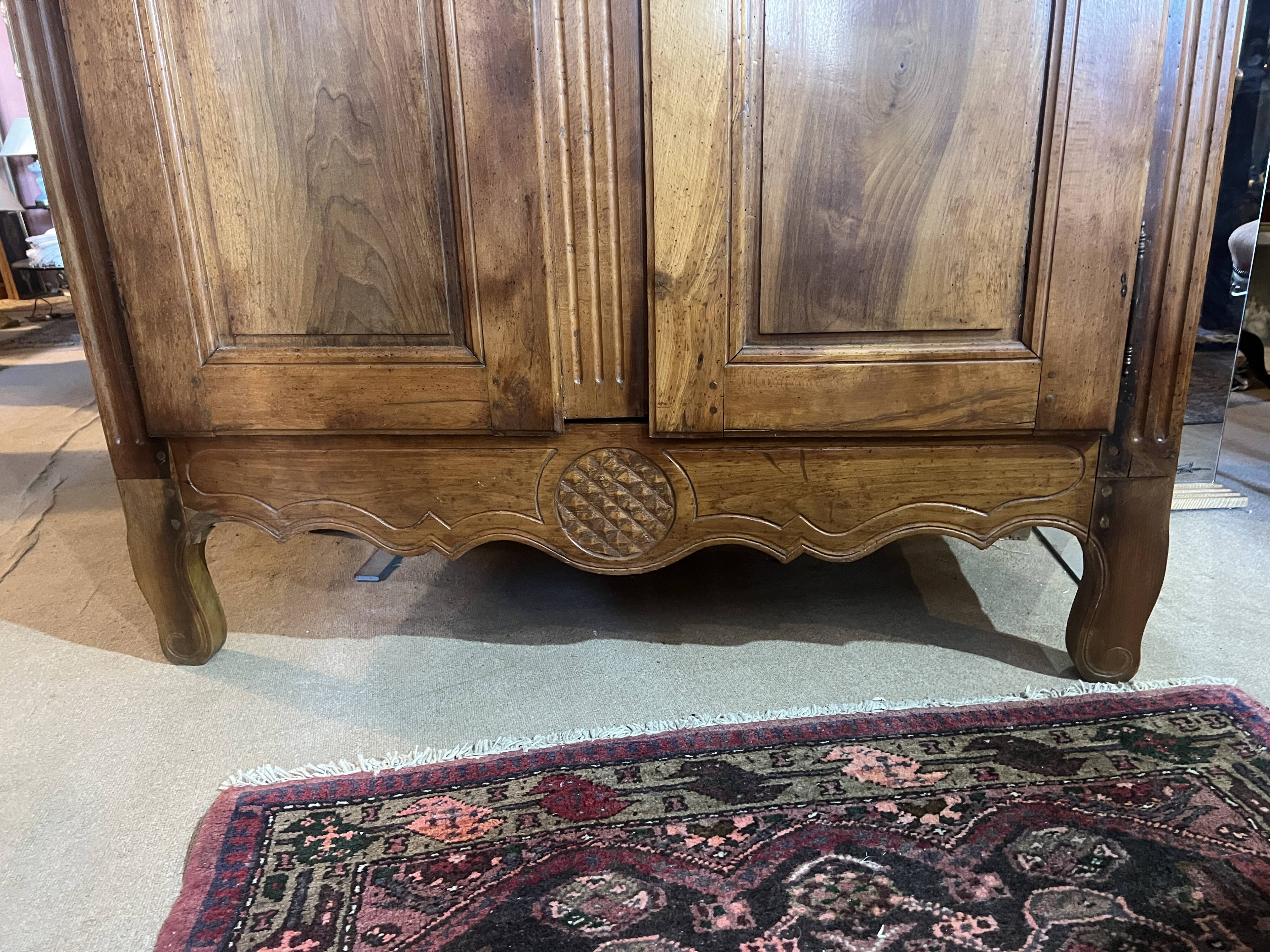 Transition style 2-door wardrobe in natural wood, 19th century