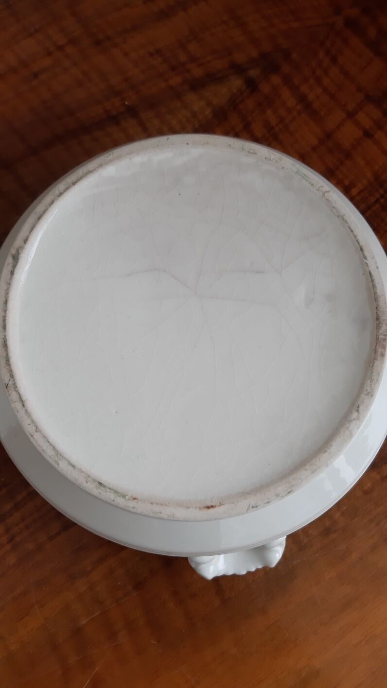 Saint Uze ceramic tureen