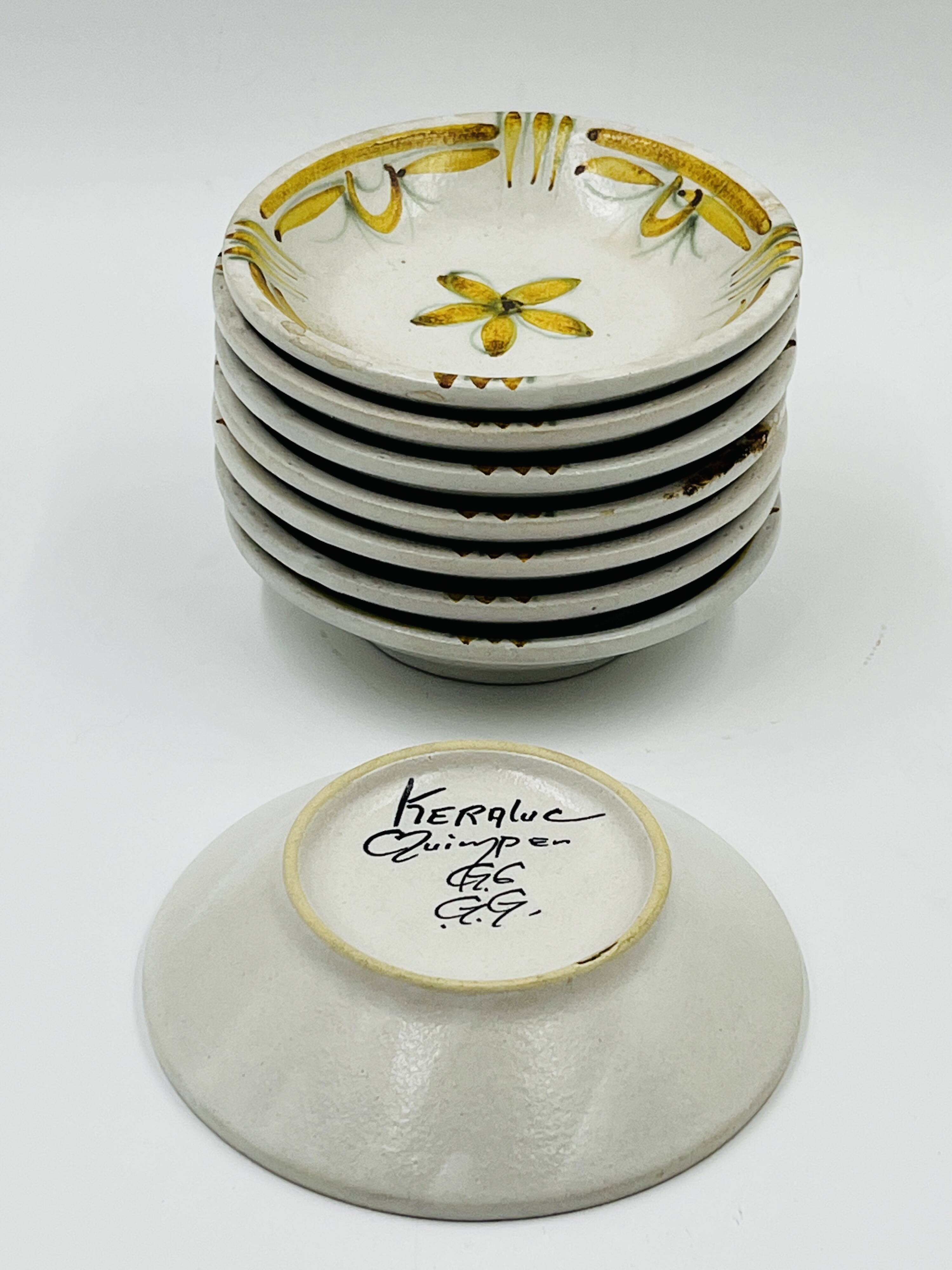 Lot de huit bols Keraluc Quimper Renaissance 1960