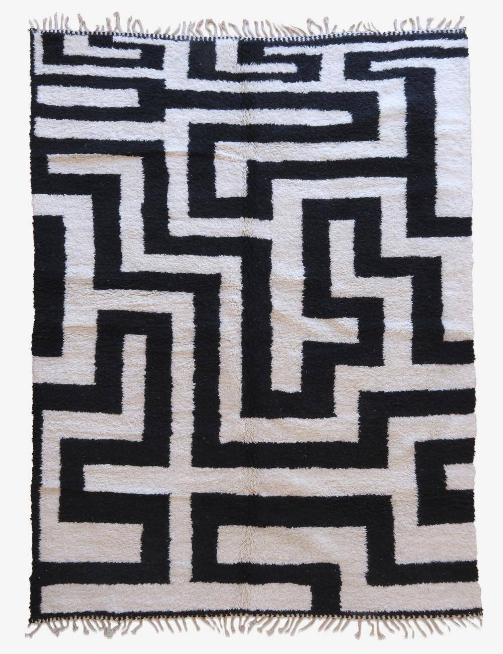 Black and White Berber Rug - 347 x 242 cm
