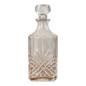Vintage whisky carafe by Cristal d’Arques with geometric design and stopper – H 26 cm