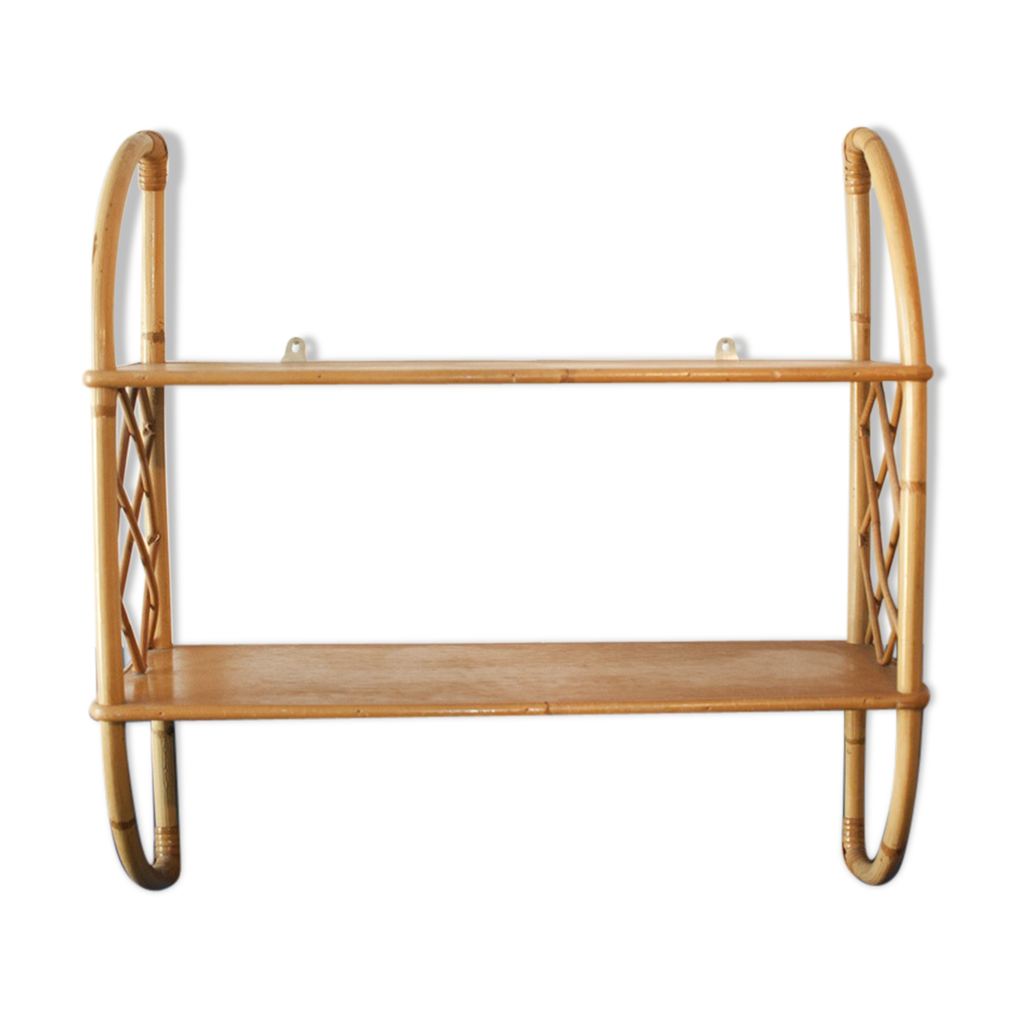 Etagère en rotin