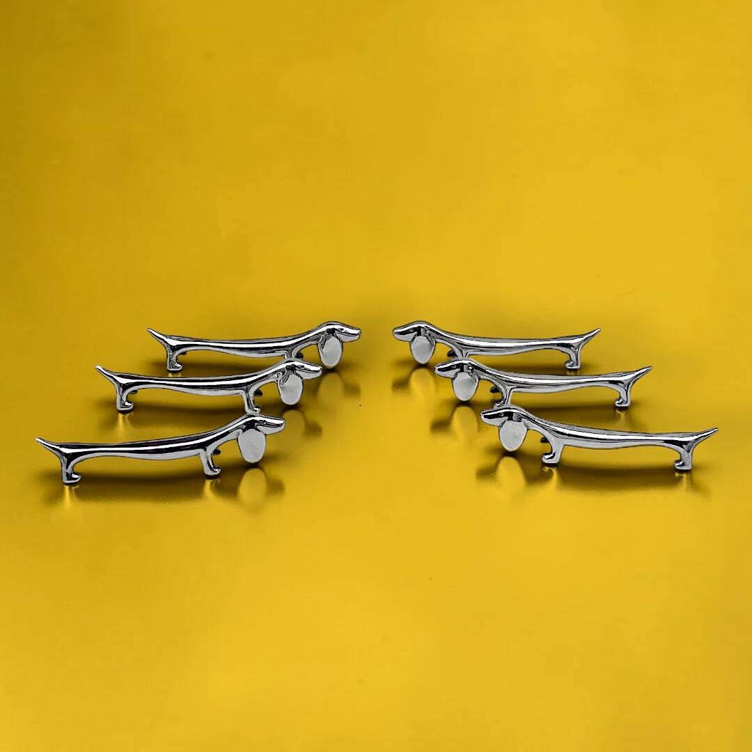Vintage silver-plated dachshund knife rests – set of 6 – retro table decoration