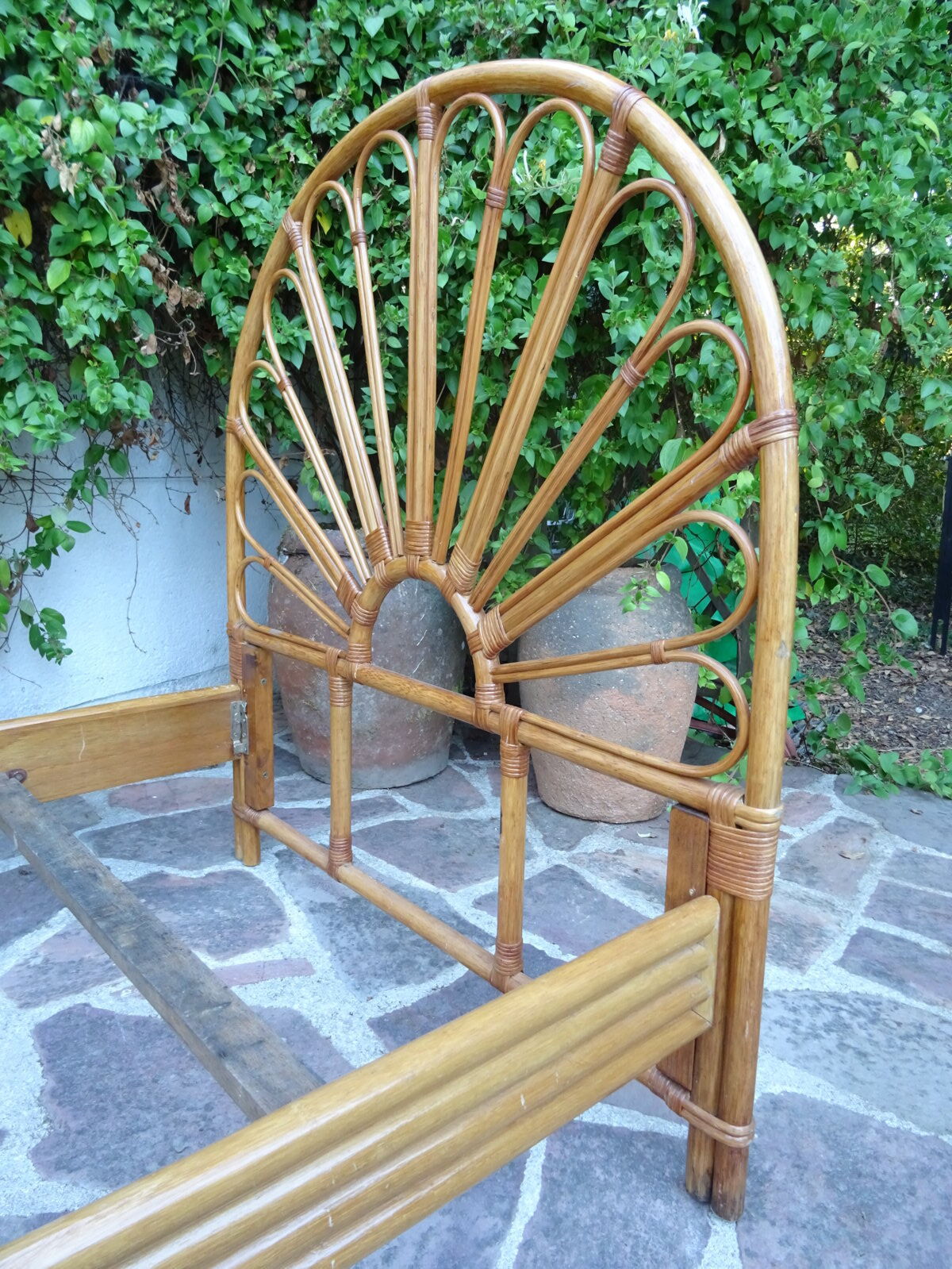 Lit rotin une place années 60