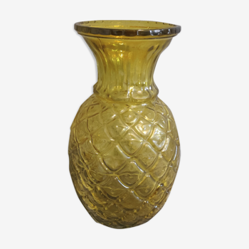 Orange-yellow glass pineapple vase