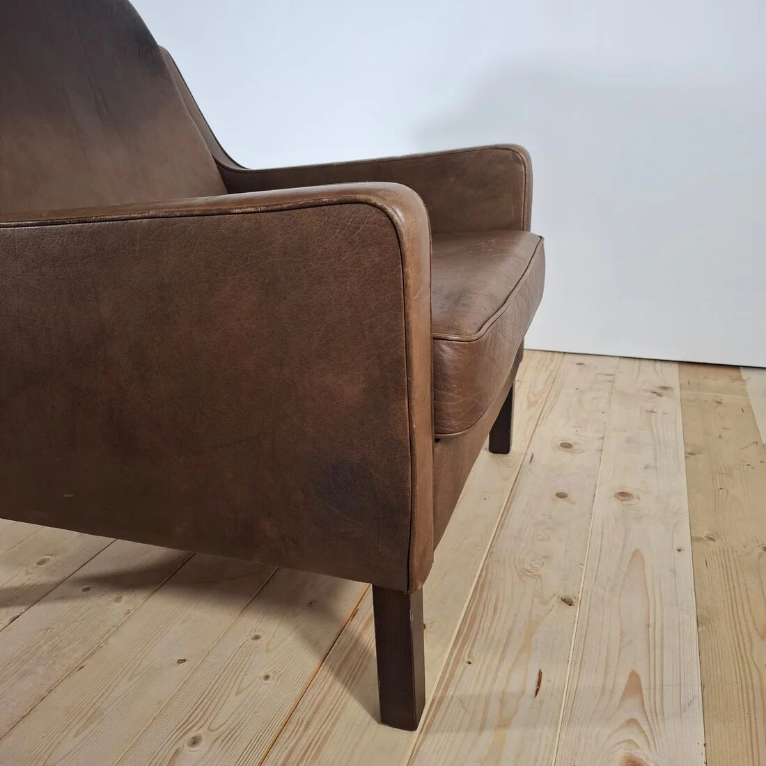 Vintage leather armchair – Mogensen style, 1960s