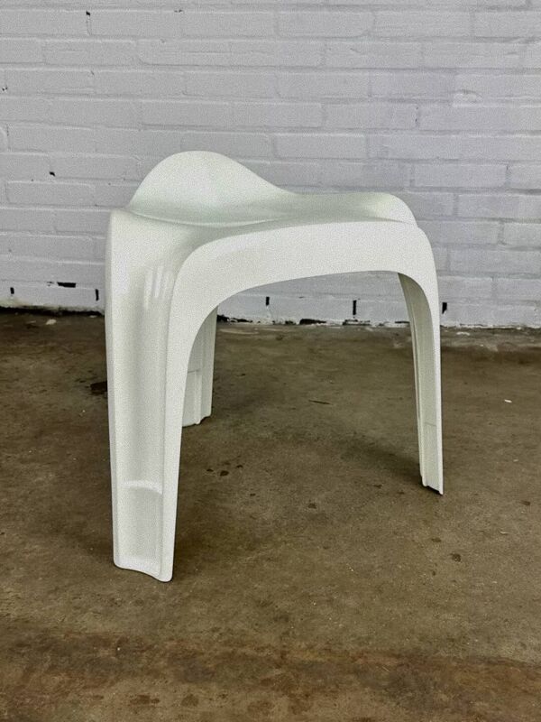Tabouret blanc Casalino, Casala — Alexander Begge