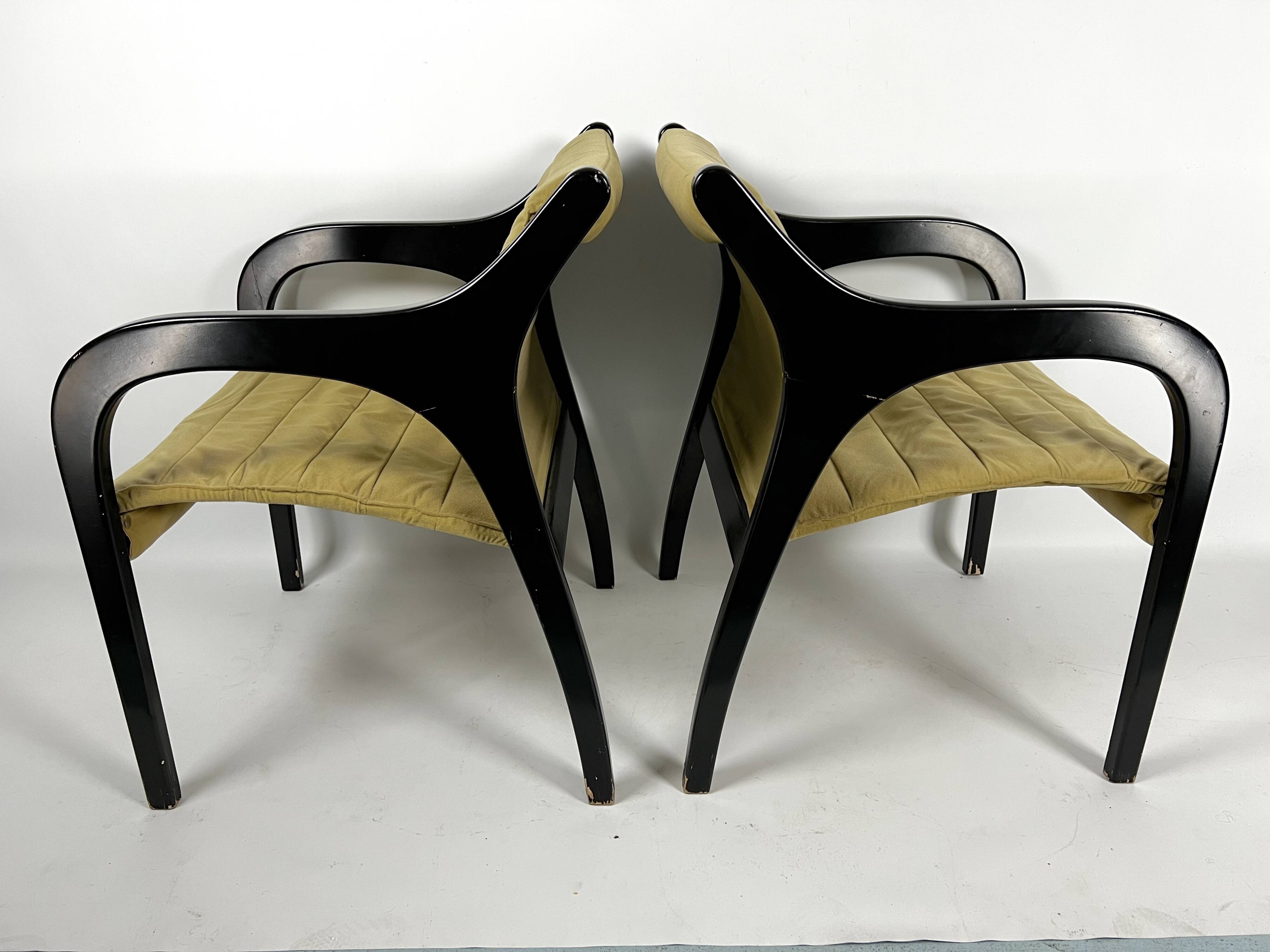 Mid-Century pair of Vivalda lounge chairs by Claudio Salocchi for Sormani. 1960s
