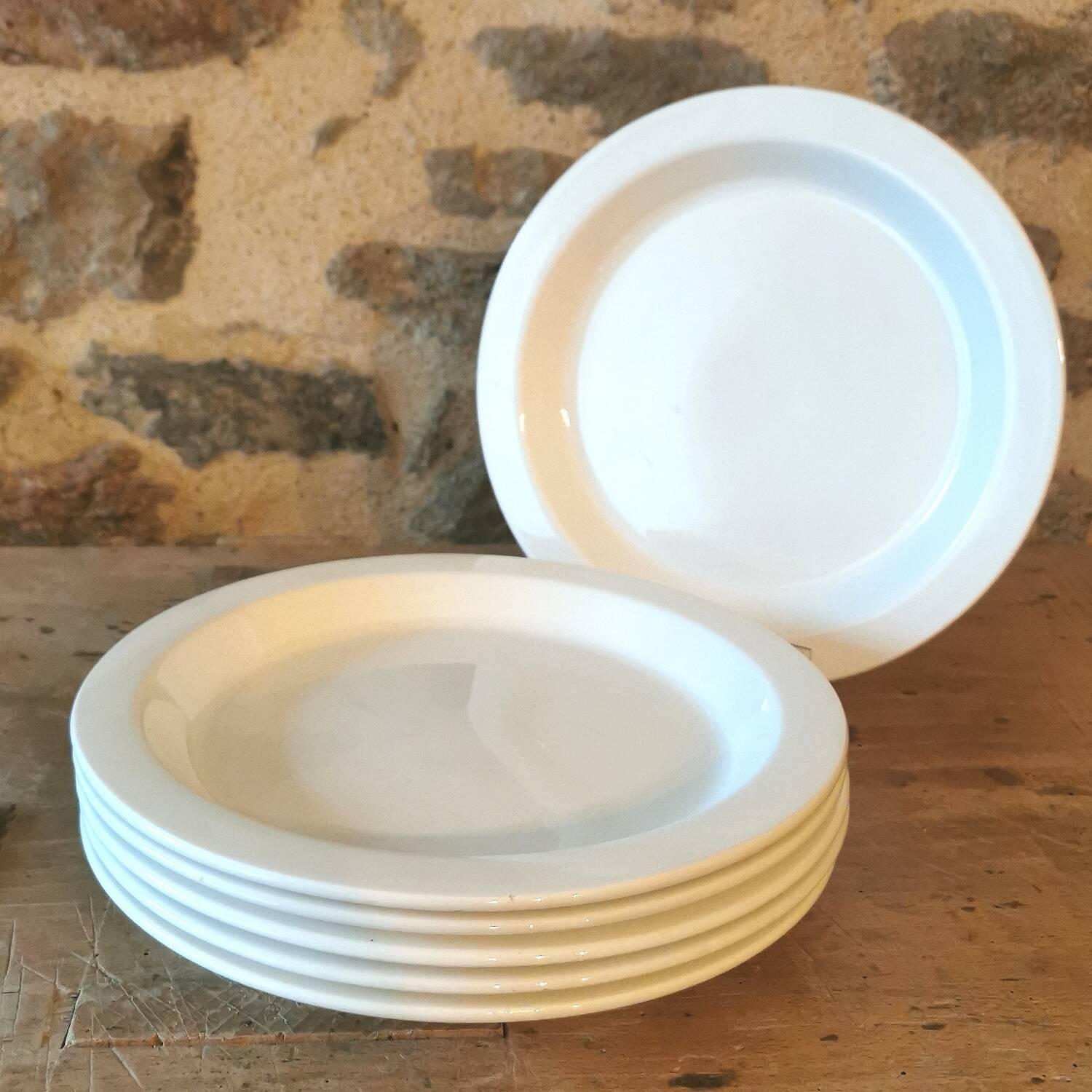 Vintage dessert plates, nesting set by Michel Hamon, Gien Prisunic
