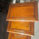 Set of 3 nesting tables in solid wood.