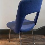 Chaise en lainage bleu 1970